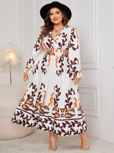 Load image into Gallery viewer, Honey Plus Size Printed Surplice Flounce Sleeve Dress