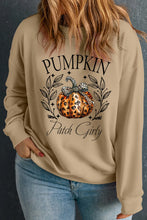 Load image into Gallery viewer, Plus Size Pumpkin Graphic Long Sleeve Sweatshirt