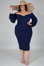 Load image into Gallery viewer, Navy Long Sleeve Front Knot Plus Size Midi Dress
