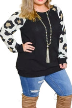 Load image into Gallery viewer, Plus Size Leopard Raglan Sleeve Casual Blouse
